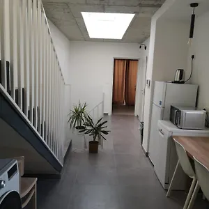 Minimal & Arty Townhouse Hamrun