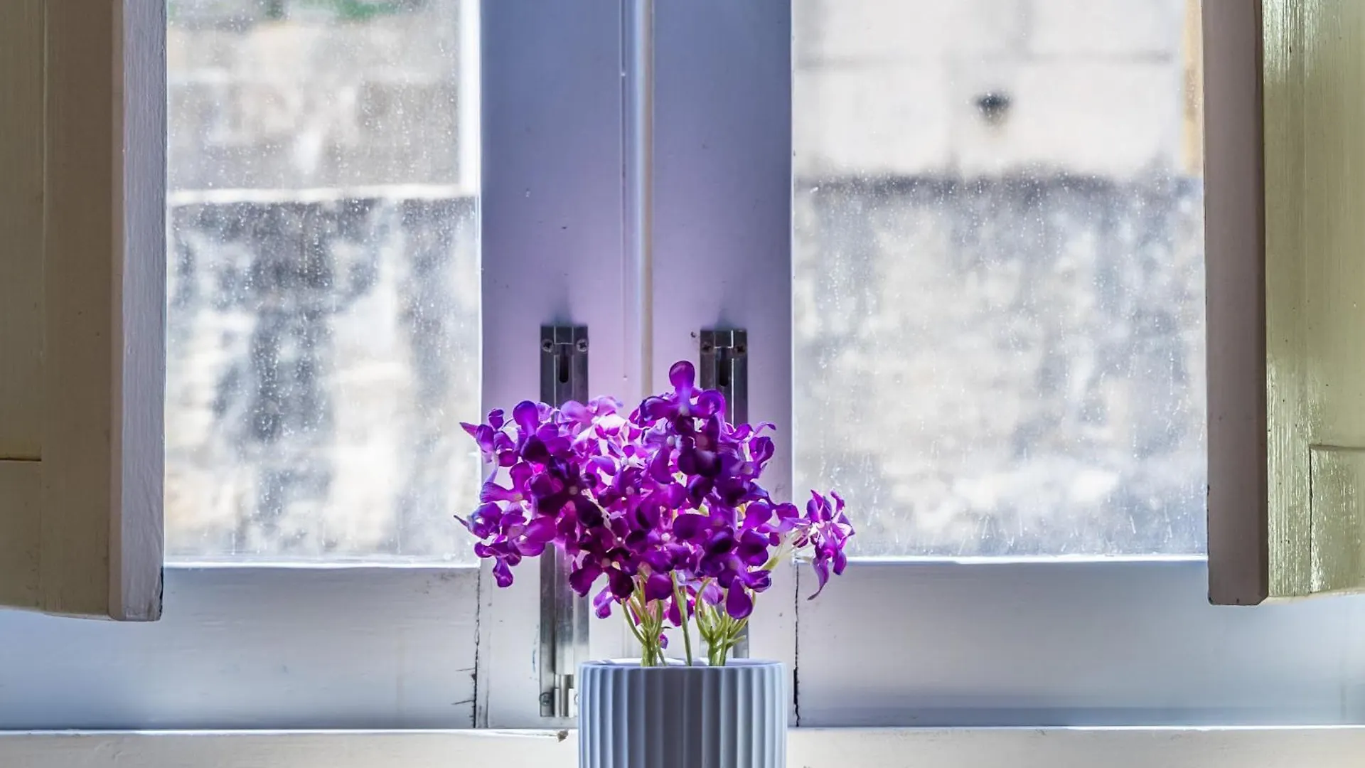 One Bedroom Apt - Close To Valletta Hamrun Apartment